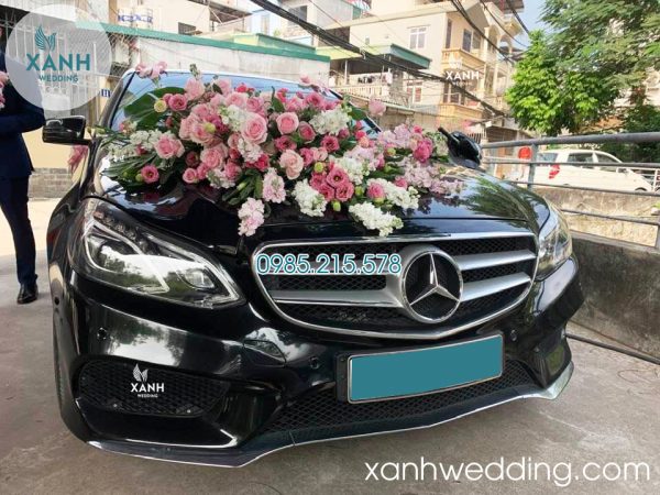 Cho thuê xe cưới Mercedes E250 2015 màu đen